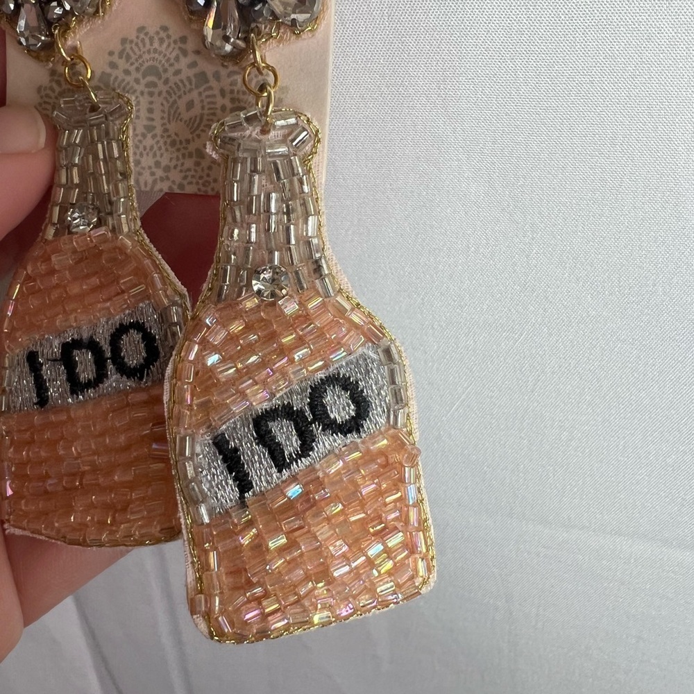 Treasure Beaded Bottle Dangle Earrings with I do NWT - Picture 6 of 6